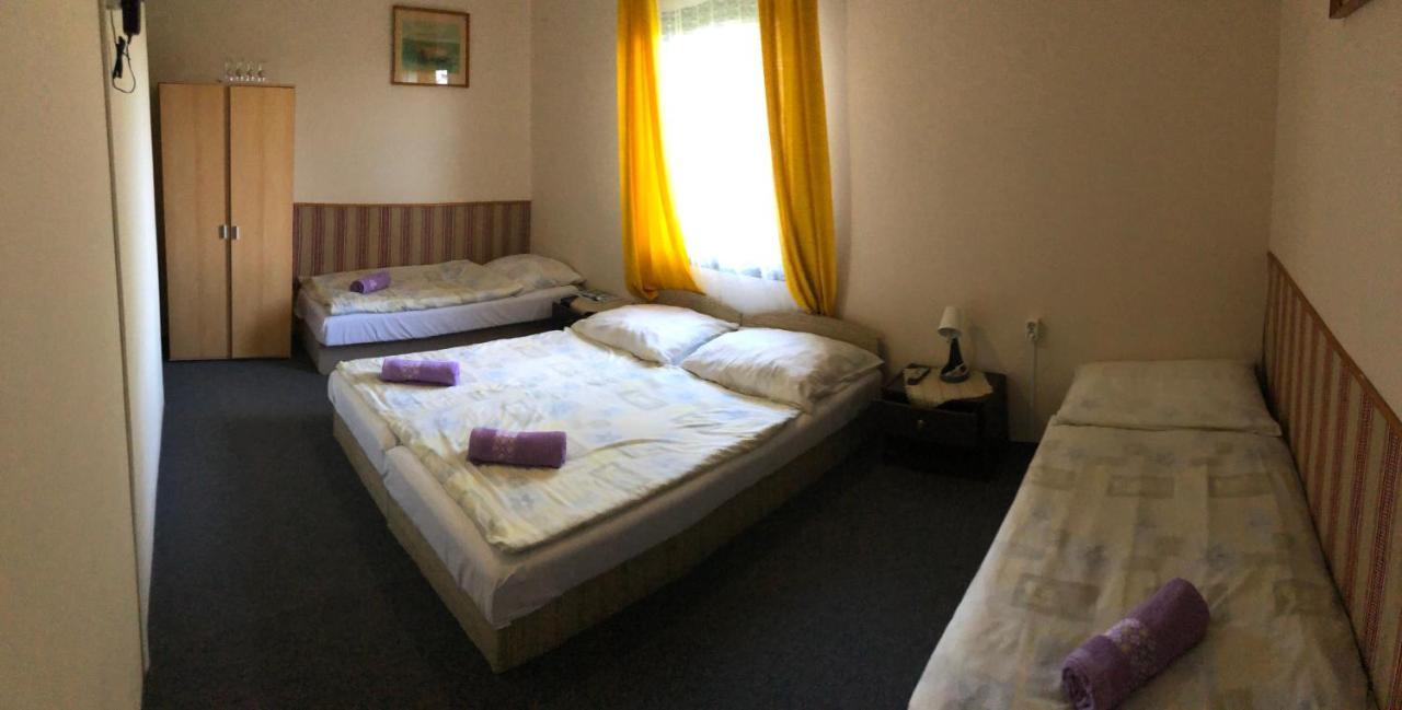 Patkos Motel Tiszafüred 外观 照片